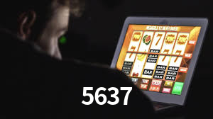 5637